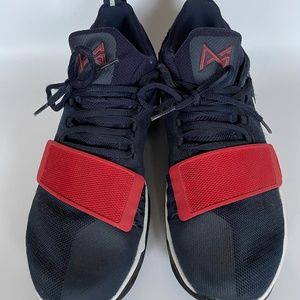 Nike Paul George PG Basketball shoes Youth boys  7 Navy and Red